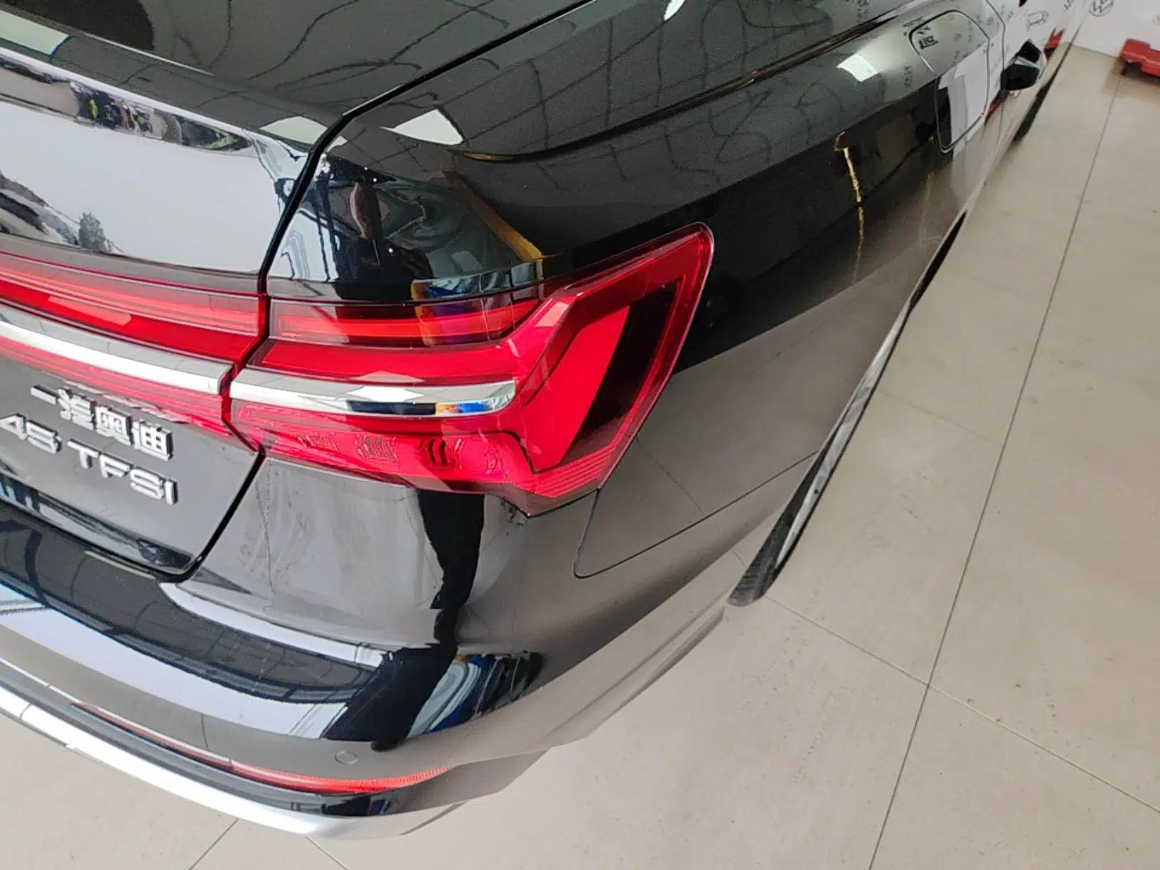 Audi A6L 2023 Revised 45 TFSI Prestige Dynamic Edition — миниатюра 9