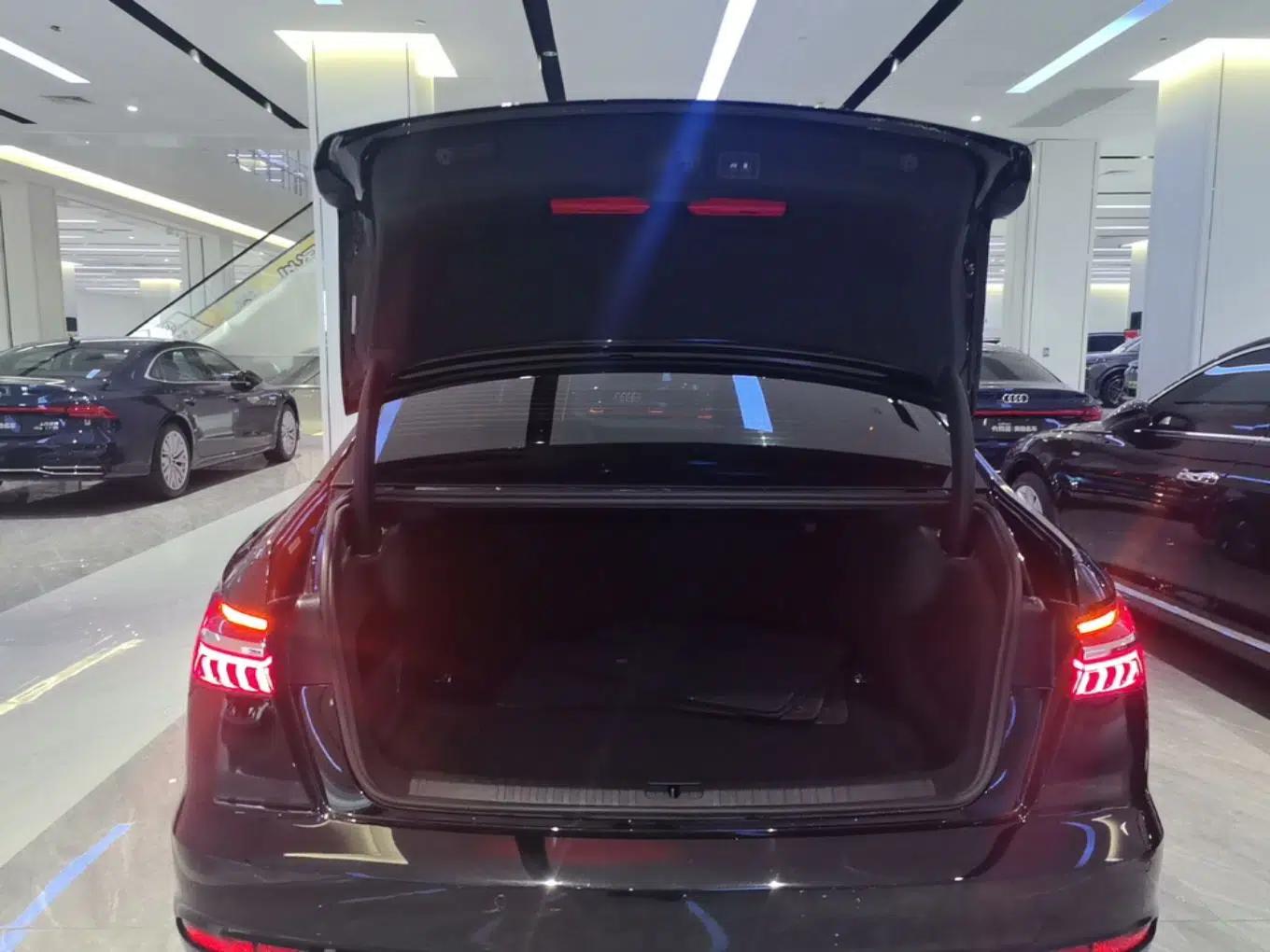 Audi A6L 2023 45 TFSI Prestige Elegant Edition — миниатюра 27