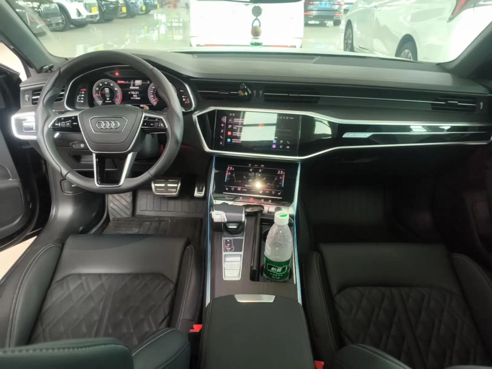 Audi A6L 2025 Restyled 45 TFSI quattro Prestige Dynamic Edition — миниатюра 12