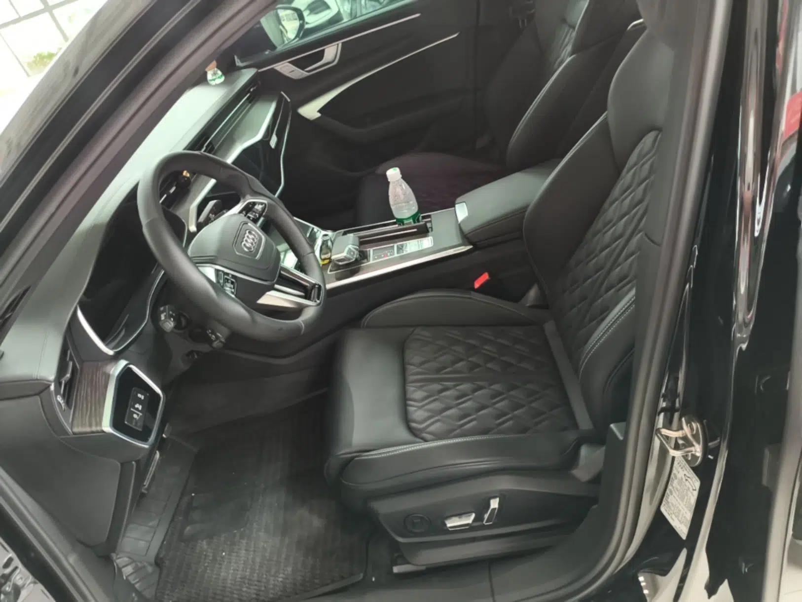 Audi A6L 2025 Restyled 45 TFSI quattro Prestige Dynamic Edition — миниатюра 17