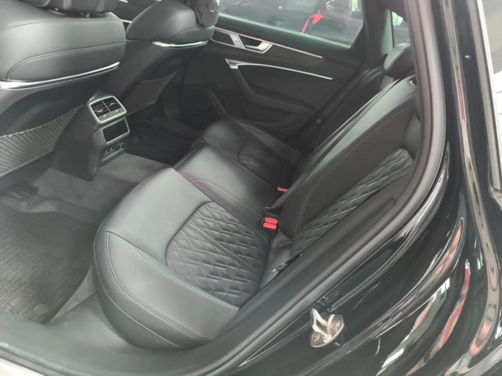 Audi A6L 2025 Restyled 45 TFSI quattro Prestige Dynamic Edition — миниатюра 20