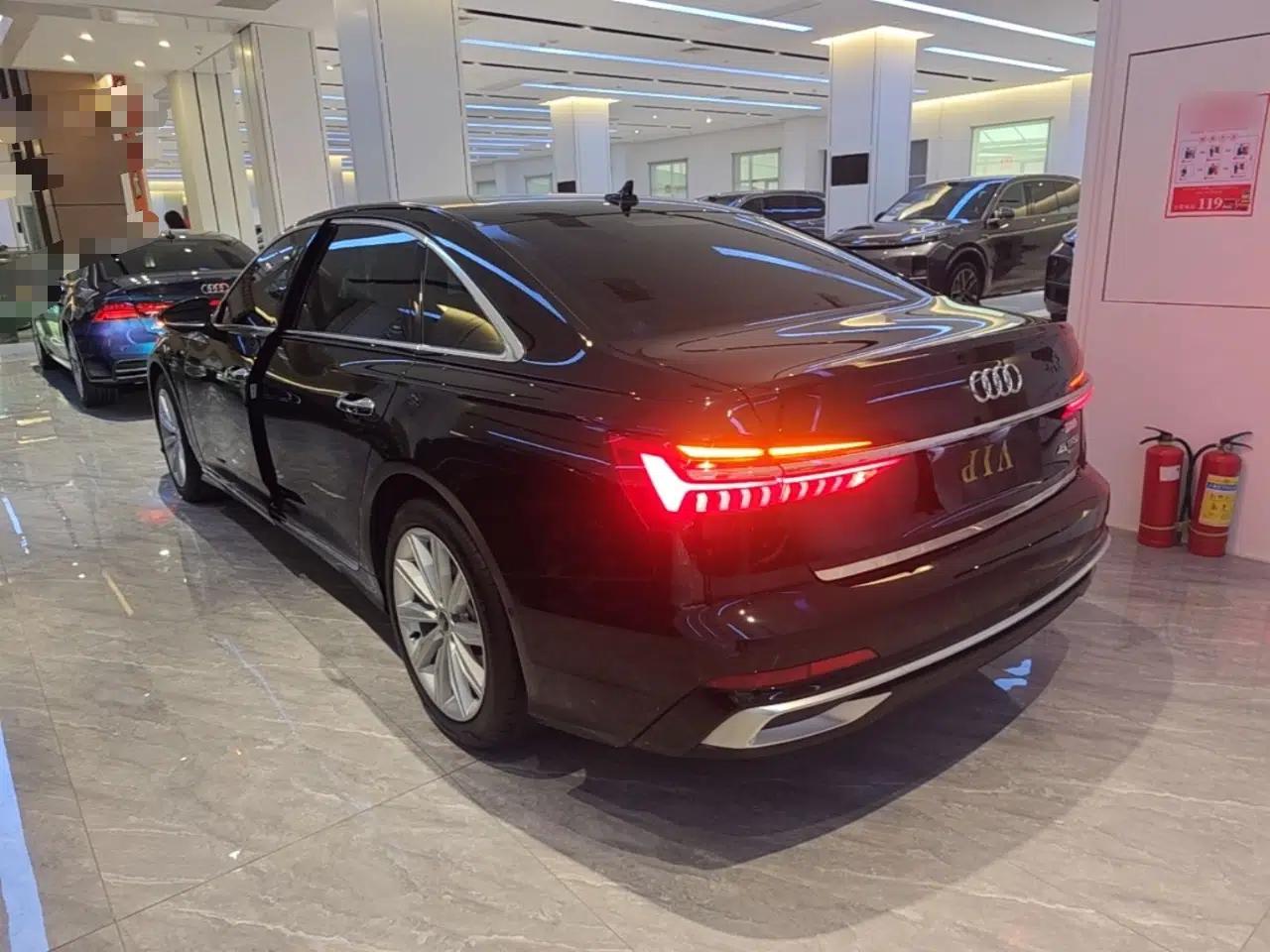 Audi A6L 2023 Revised 45 TFSI Prestige Dynamic Edition — миниатюра 13