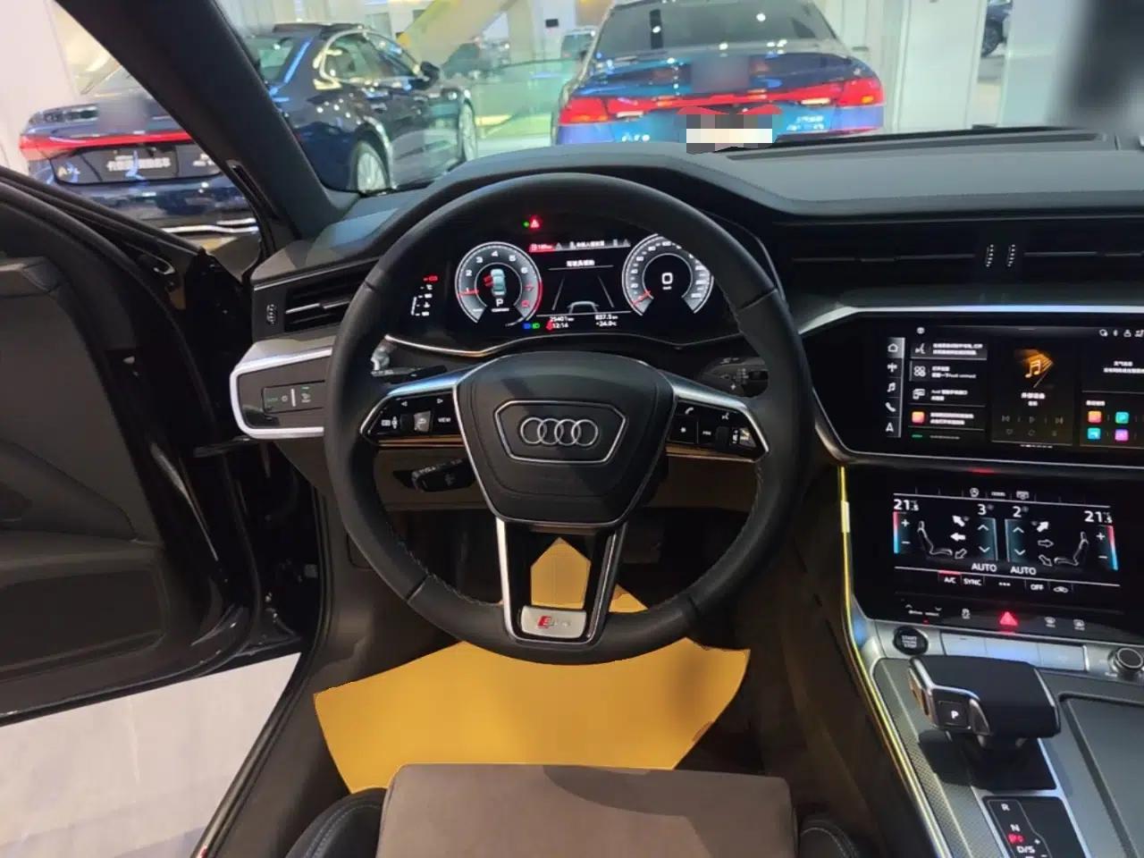 Audi A6L 2023 Revised 45 TFSI Prestige Dynamic Edition — миниатюра 18