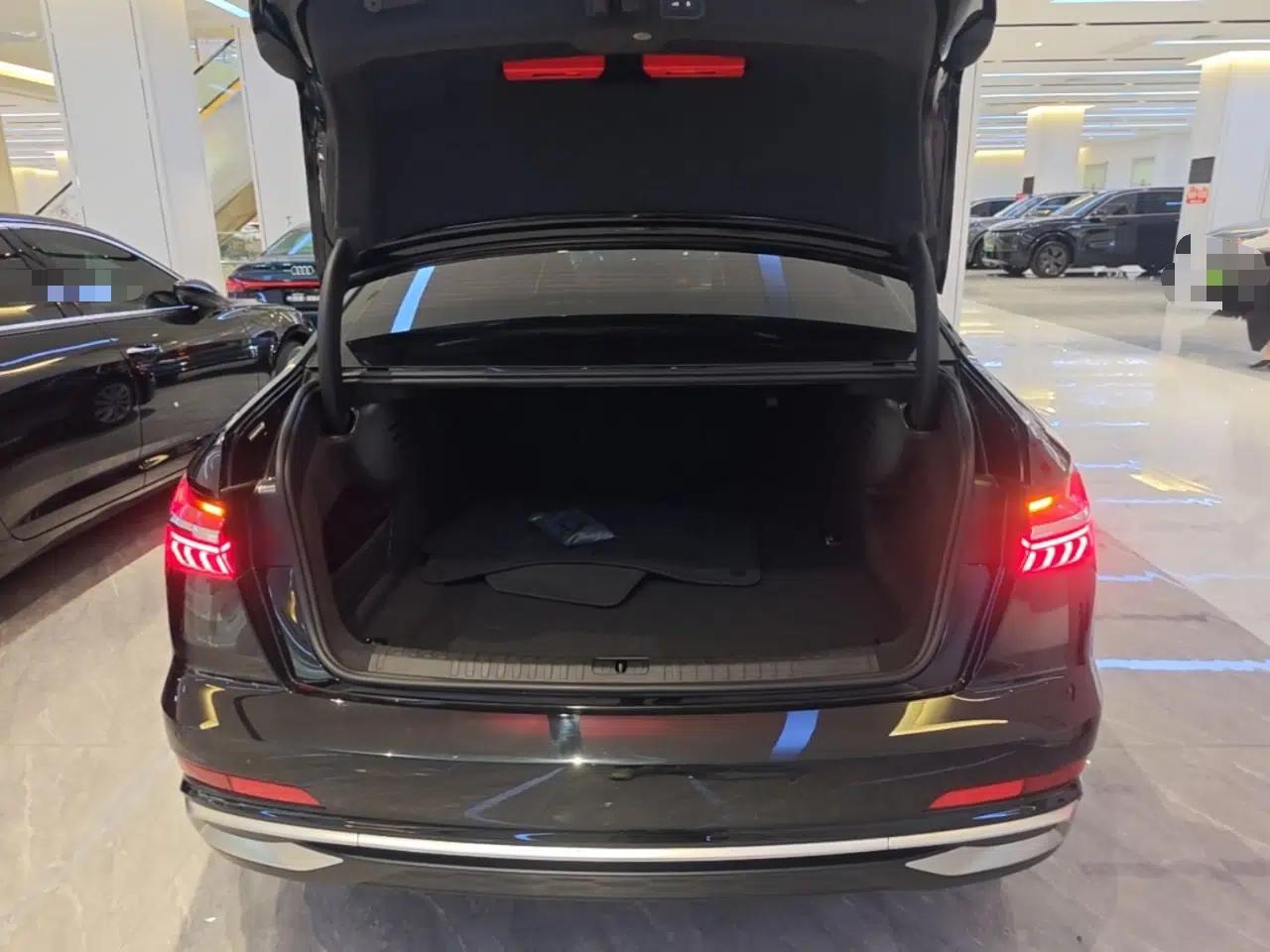 Audi A6L 2023 Revised 45 TFSI Prestige Dynamic Edition — миниатюра 27