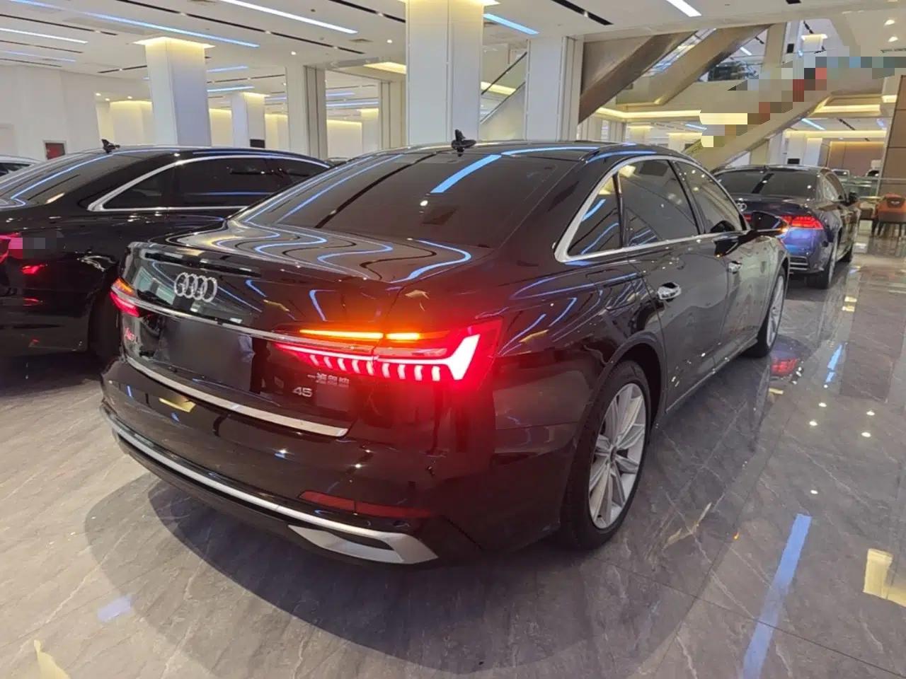 Audi A6L 2023 Revised 45 TFSI Prestige Dynamic Edition — миниатюра 6