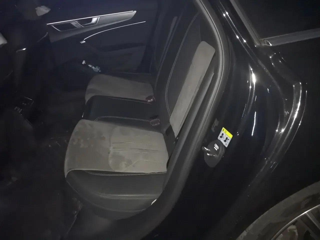 Audi A6L 2023 Revised Edition 45 TFSI quattro Prestige Dynamic Version — миниатюра 17