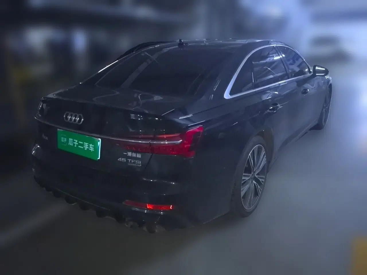 Audi A6L 2023 Revised Edition 45 TFSI quattro Prestige Dynamic Version — миниатюра 6