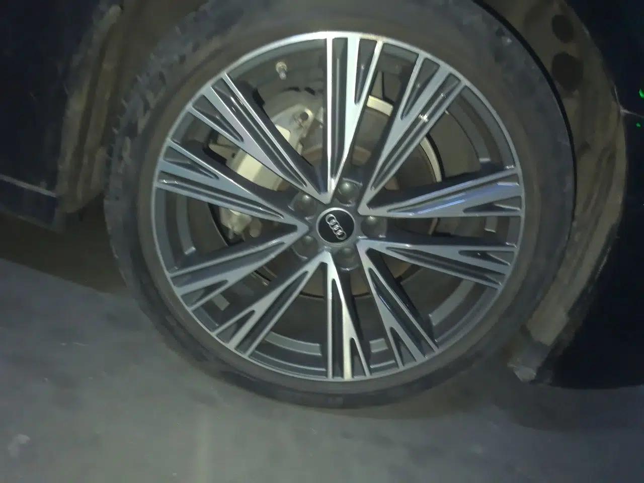 Audi A6L 2023 Revised Edition 45 TFSI quattro Prestige Dynamic Version — миниатюра 8