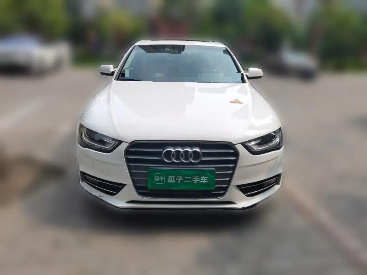 Audi A4L 2016 30 TFSI Collector's Edition Automatic Comfort Model — миниатюра 2