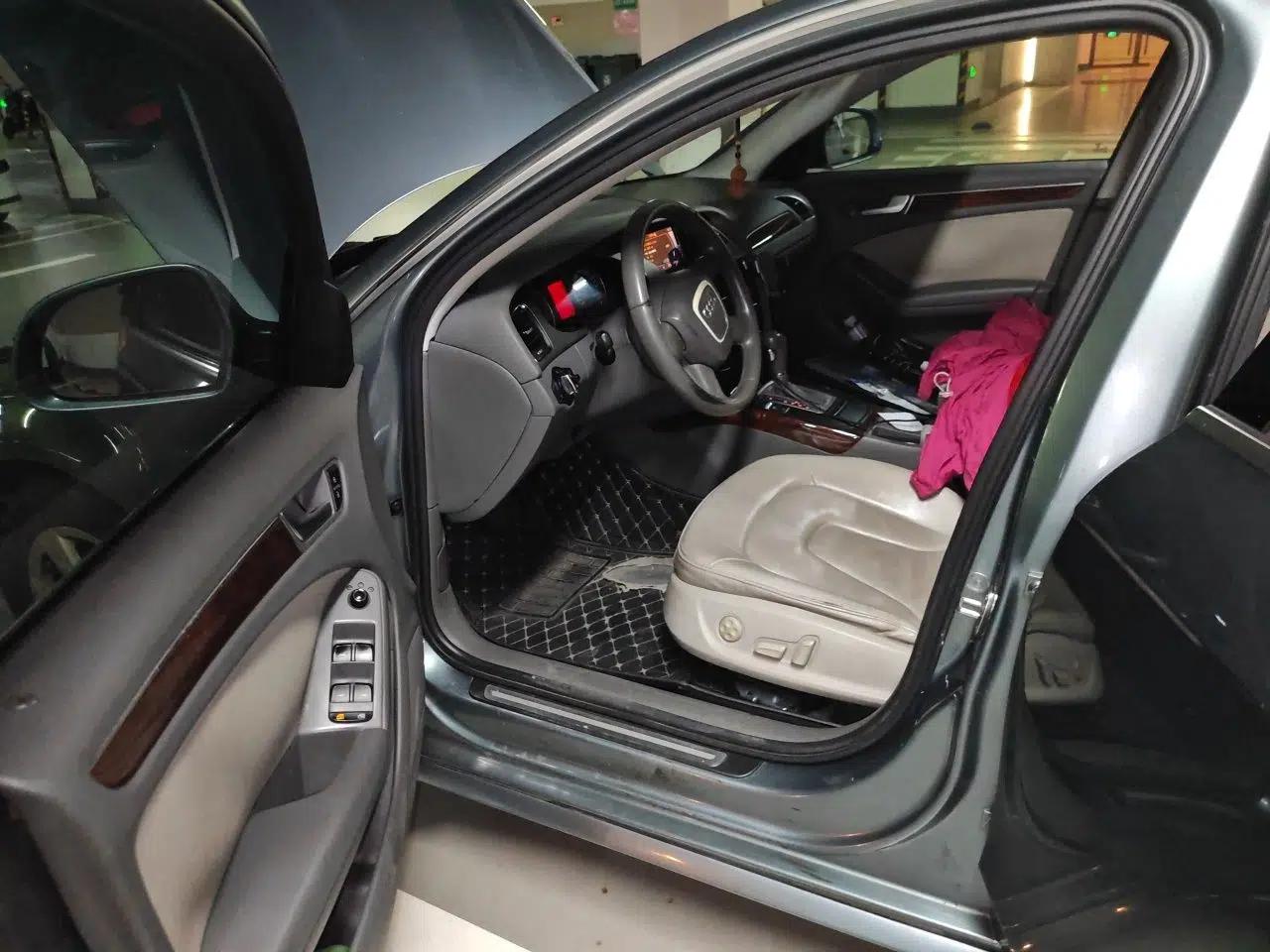 Audi A4L 2010 2.0 TFSI Technology Edition — миниатюра 16