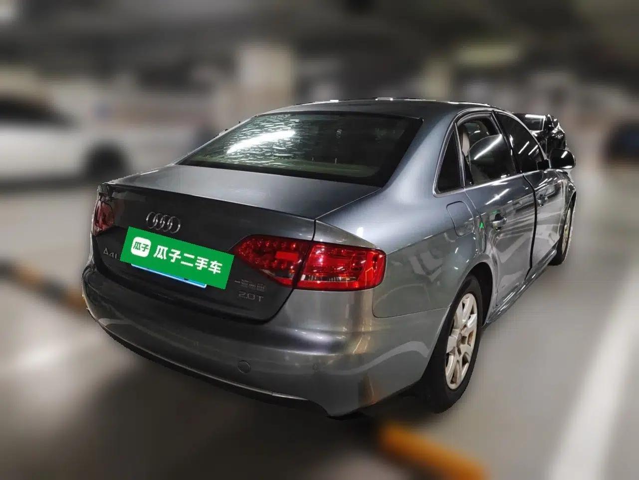Audi A4L 2010 2.0 TFSI Technology Edition — миниатюра 6