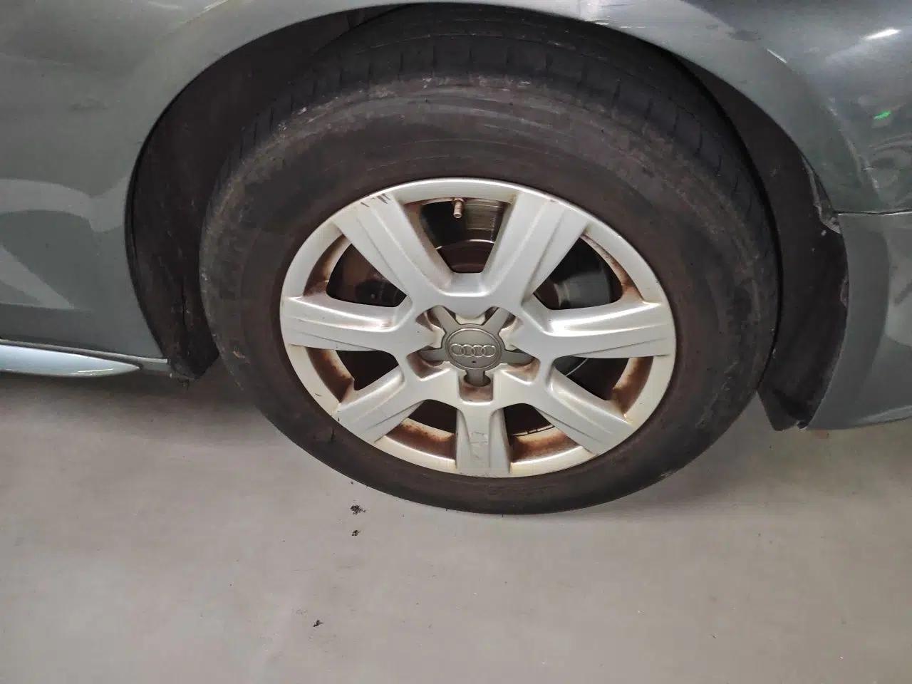 Audi A4L 2010 2.0 TFSI Technology Edition — миниатюра 8