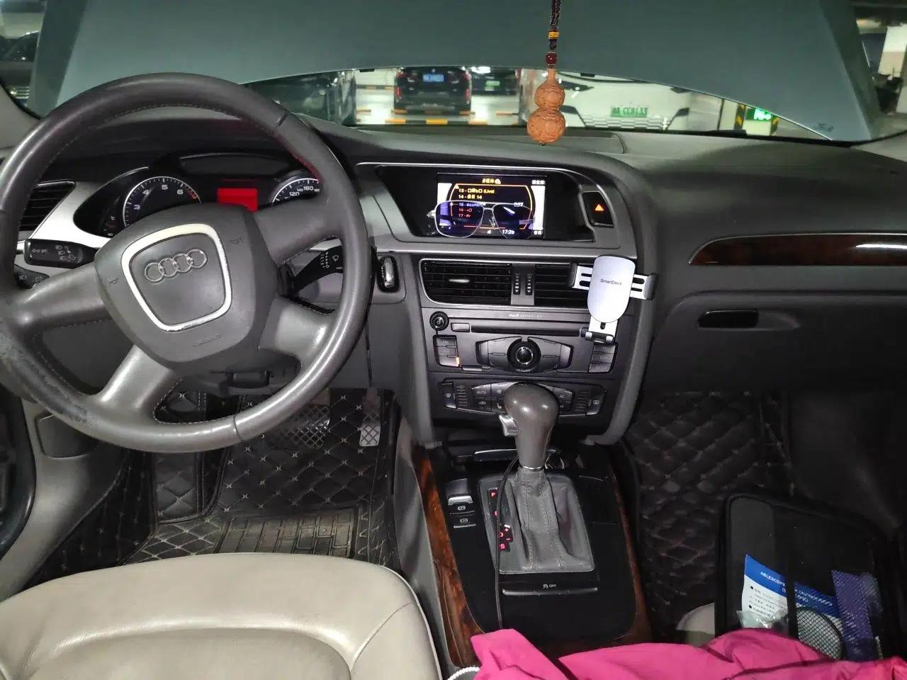 Audi A4L 2010 2.0 TFSI Technology Edition — миниатюра 9