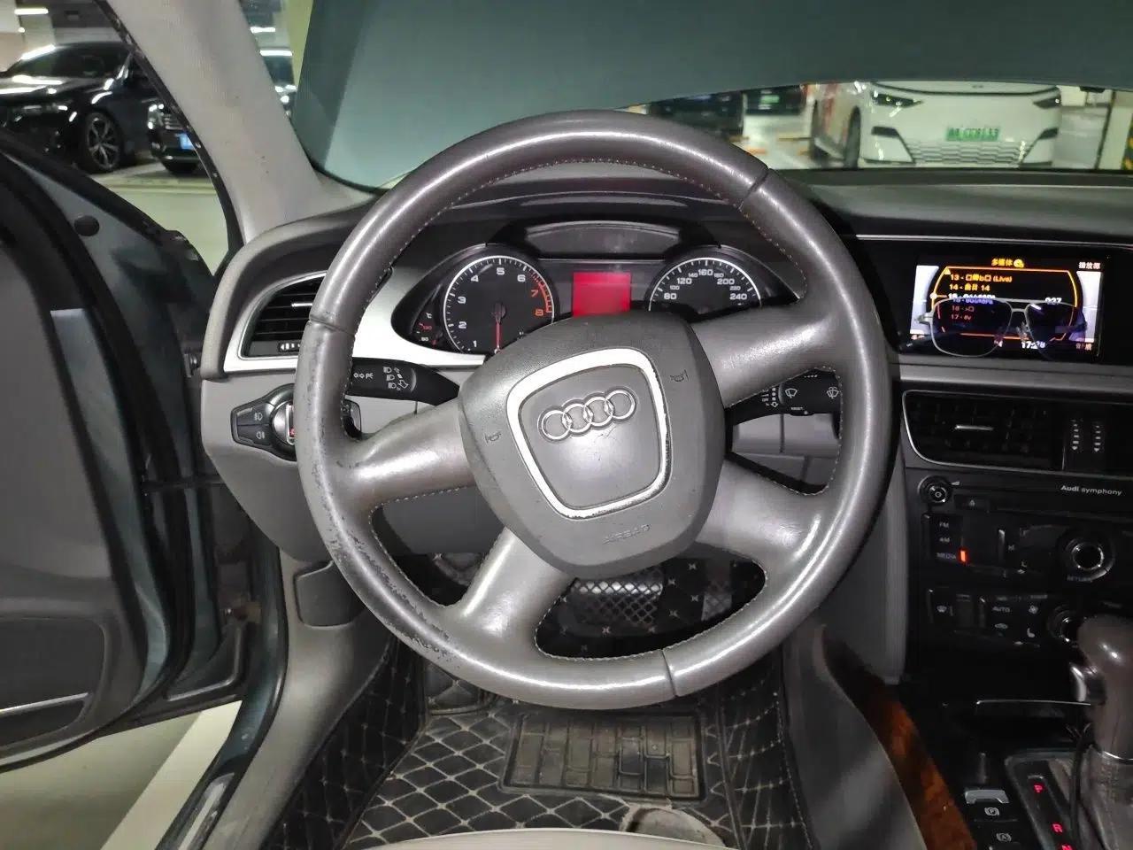 Audi A4L 2010 2.0 TFSI Technology Edition — миниатюра 10
