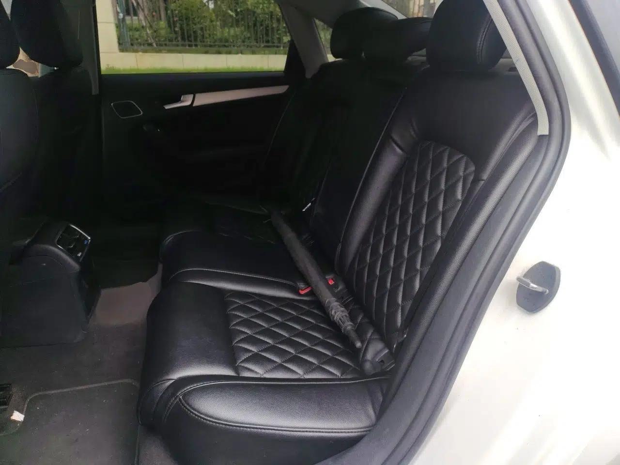 Audi A4L 2015 35 TFSI Automatic Standard Model — миниатюра 17