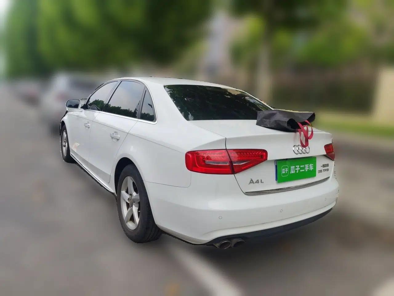 Audi A4L 2015 35 TFSI Automatic Standard Model — миниатюра 4