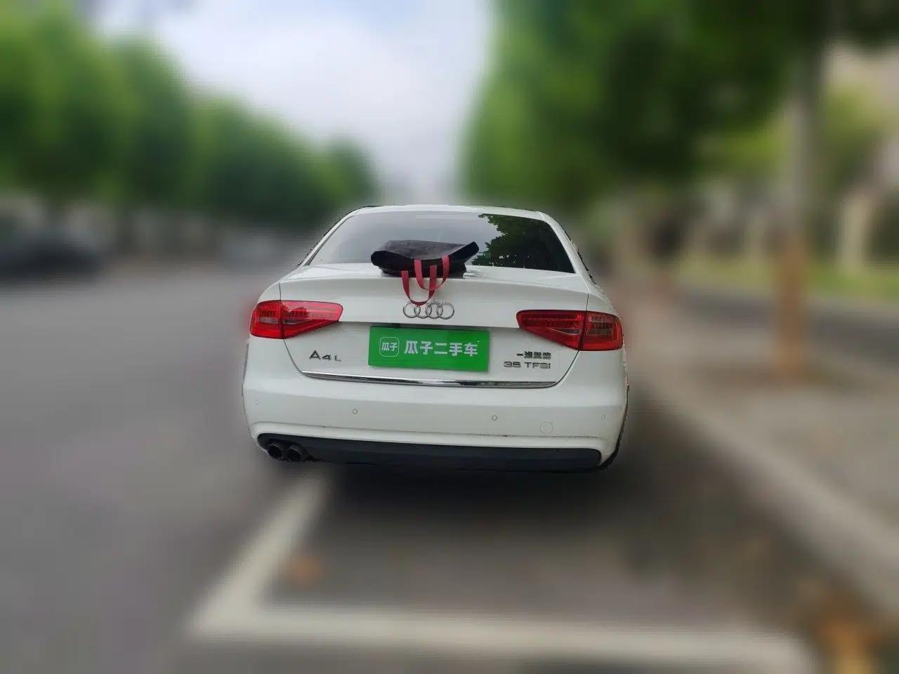Audi A4L 2015 35 TFSI Automatic Standard Model — миниатюра 5