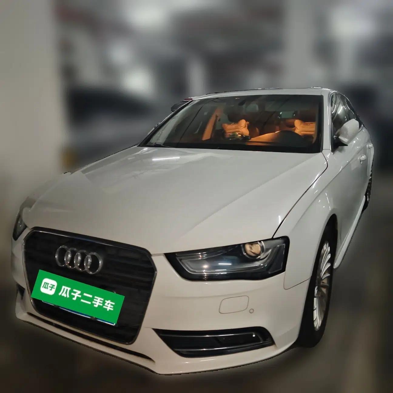 Audi A4L 2015 35 TFSI Automatic Comfort Model — миниатюра 1