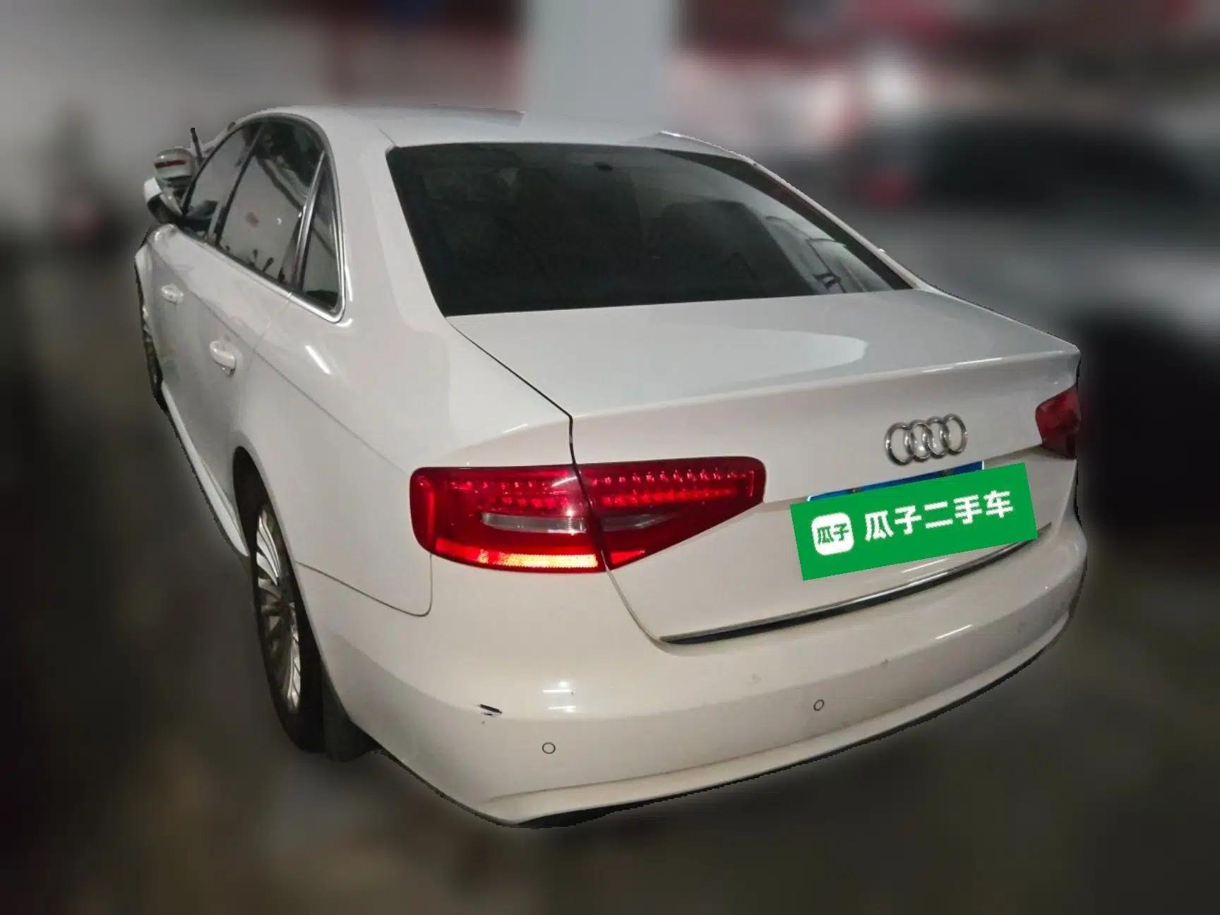 Audi A4L 2015 35 TFSI Automatic Comfort Model — миниатюра 4