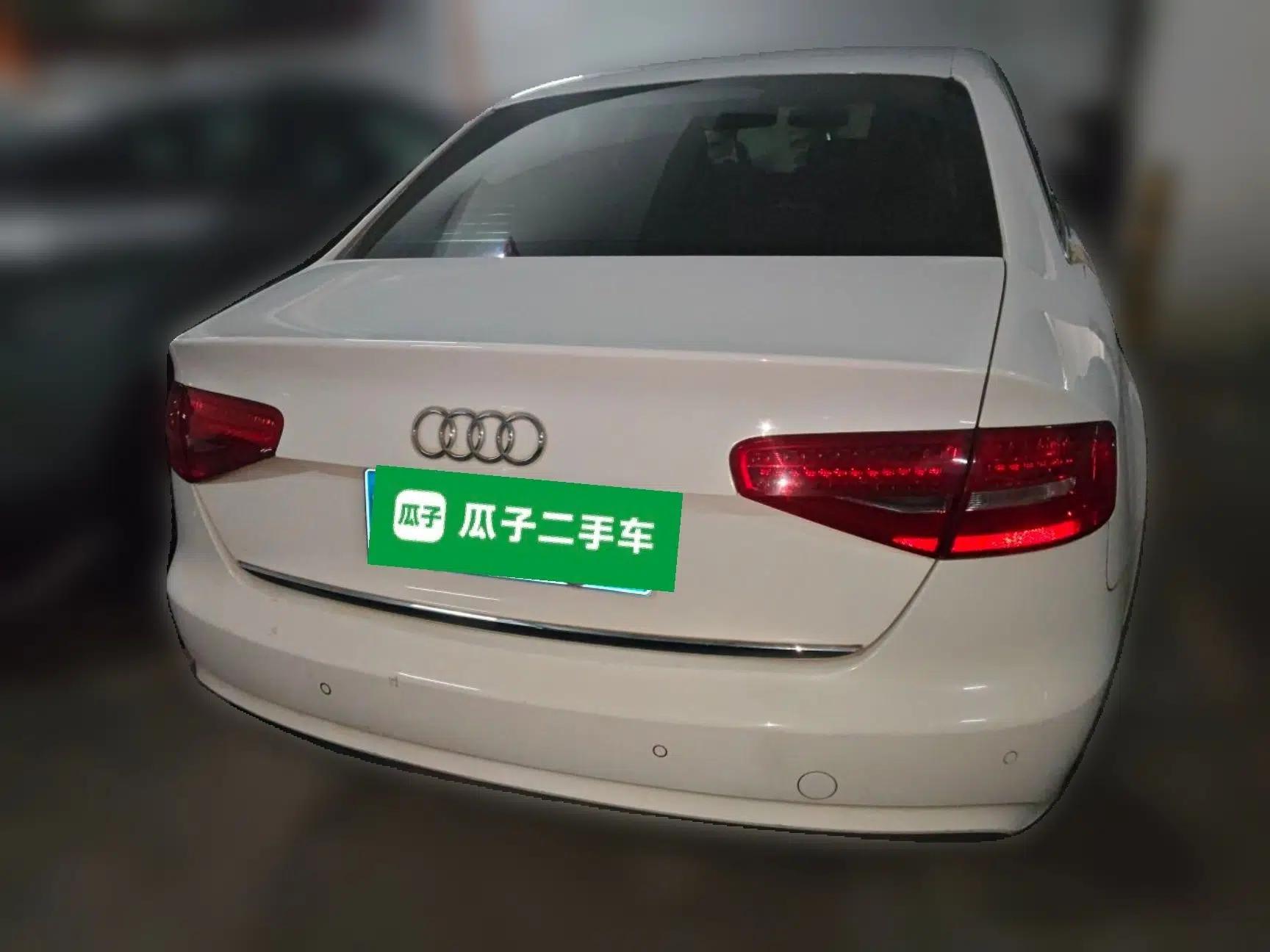 Audi A4L 2015 35 TFSI Automatic Comfort Model — миниатюра 5