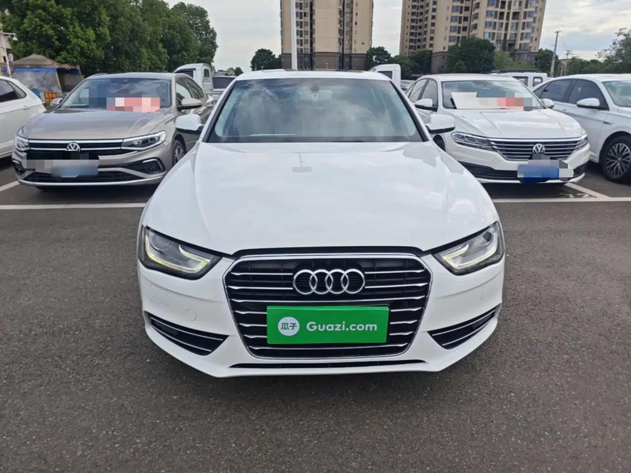 Audi A4L 2016 35 TFSI Automatic Comfort Model — миниатюра 2