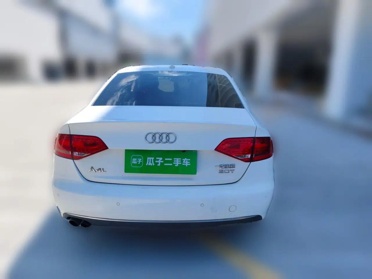 Audi A4L 2012 2.0 TFSI automatic standard version — миниатюра 5