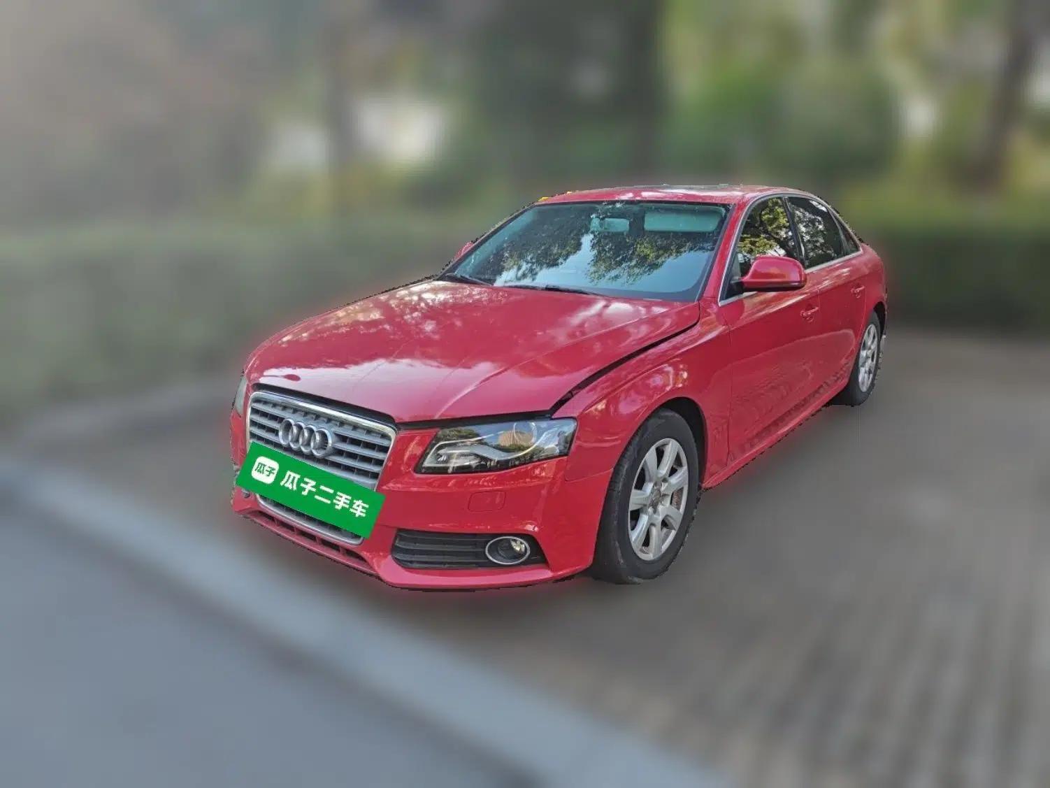 Audi A4L 2012 2.0 TFSI automatic standard version — миниатюра 1