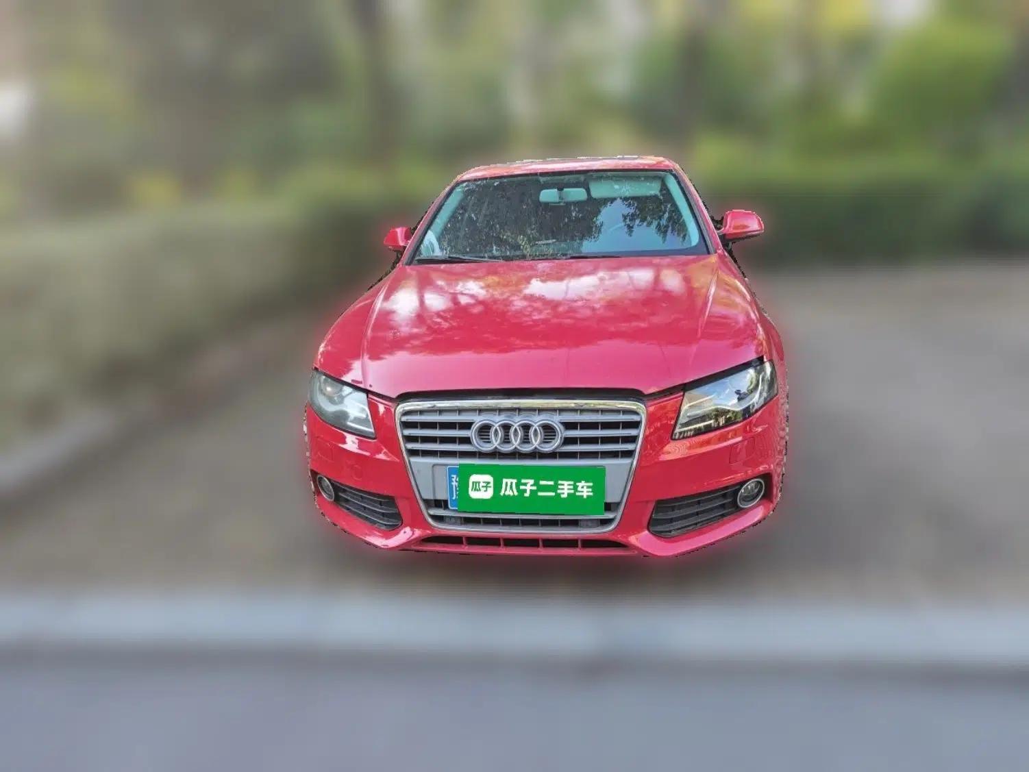 Audi A4L 2012 2.0 TFSI automatic standard version — миниатюра 2
