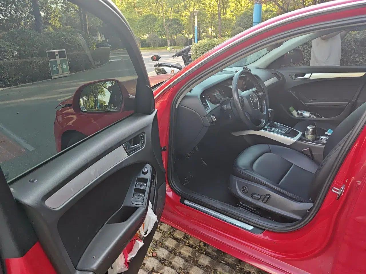 Audi A4L 2012 2.0 TFSI automatic standard version — миниатюра 16