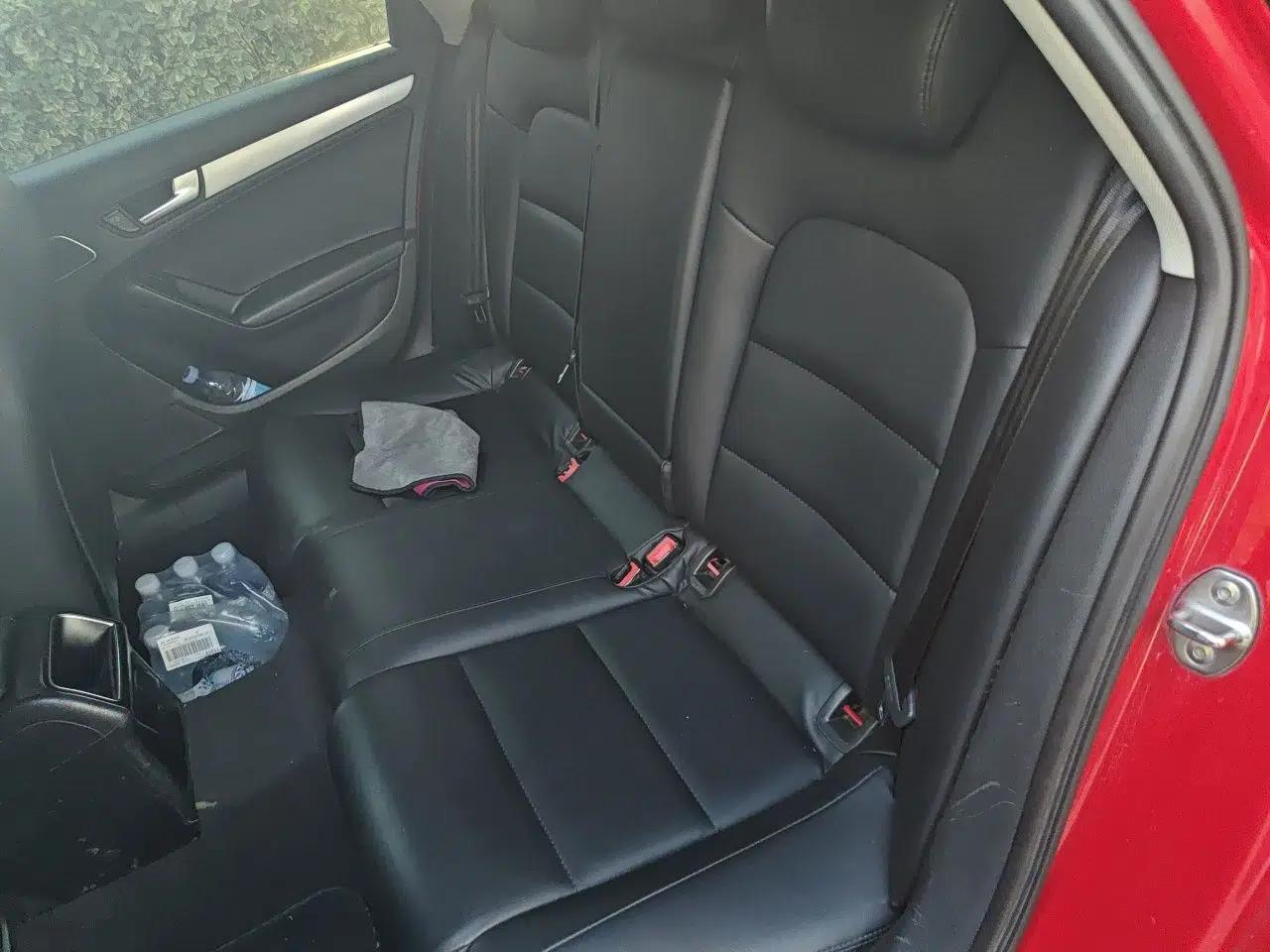 Audi A4L 2012 2.0 TFSI automatic standard version — миниатюра 17