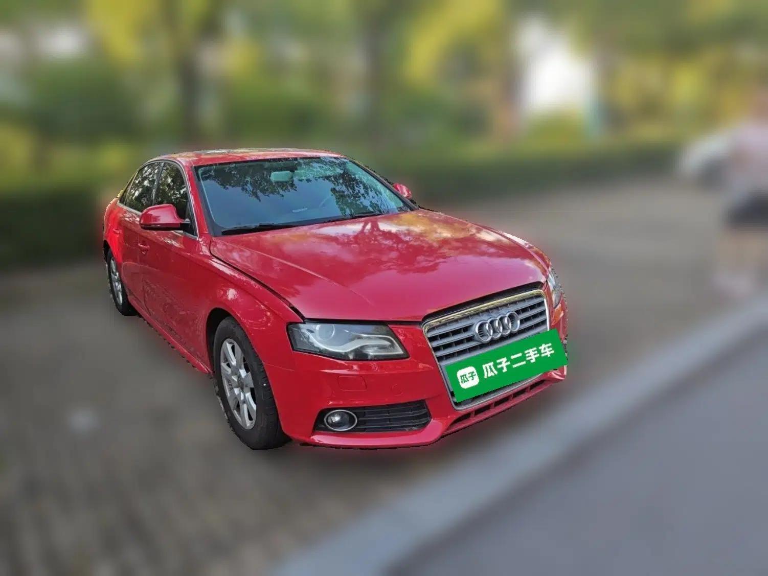 Audi A4L 2012 2.0 TFSI automatic standard version — миниатюра 3