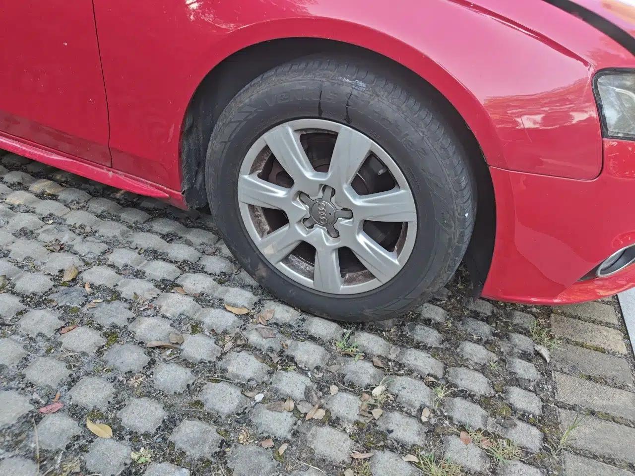 Audi A4L 2012 2.0 TFSI automatic standard version — миниатюра 8
