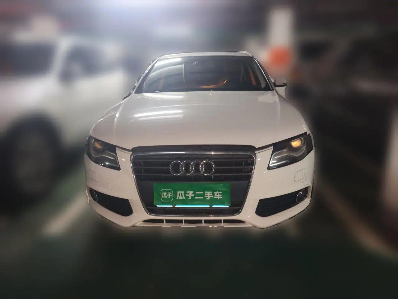 Audi A4L 2012 2.0 TFSI automatic Comfort trim level — миниатюра 2