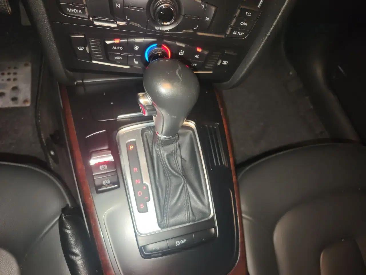 Audi A4L 2012 2.0 TFSI automatic Comfort trim level — миниатюра 14