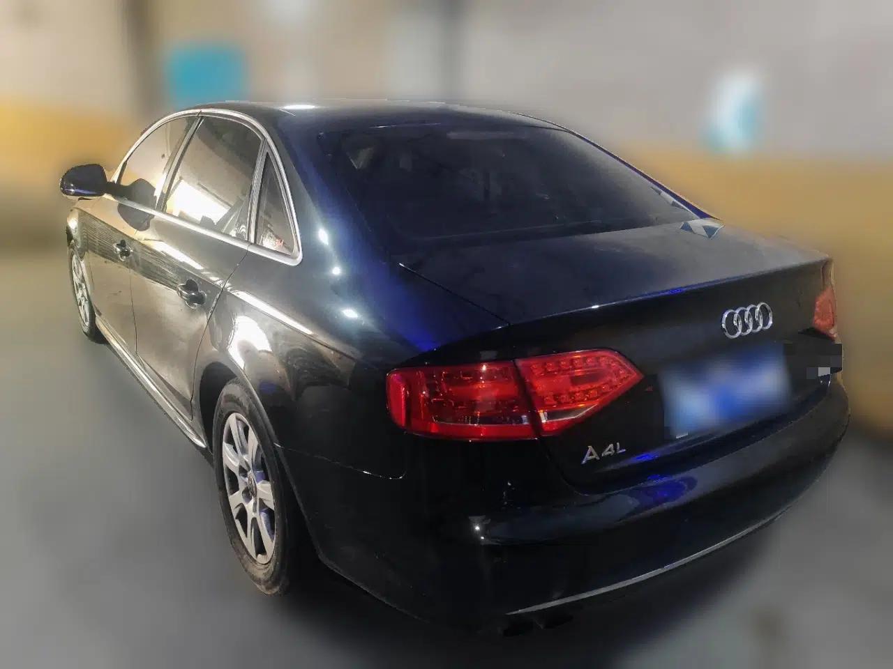 Audi A4L 2012 2.0 TFSI automatic Comfort trim level — миниатюра 4