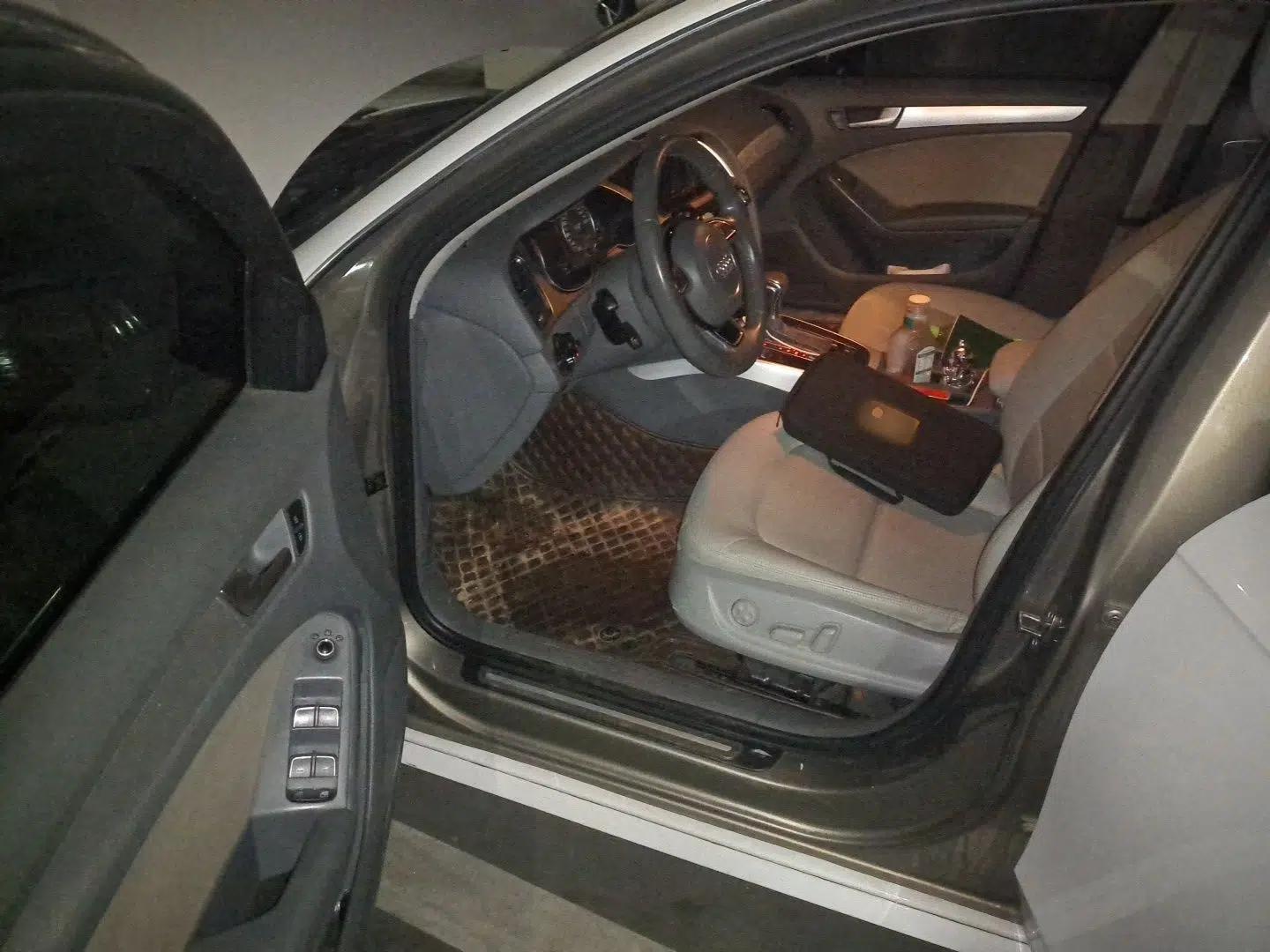 Audi A4L 2013 35 TFSI Automatic Standard Model — миниатюра 16