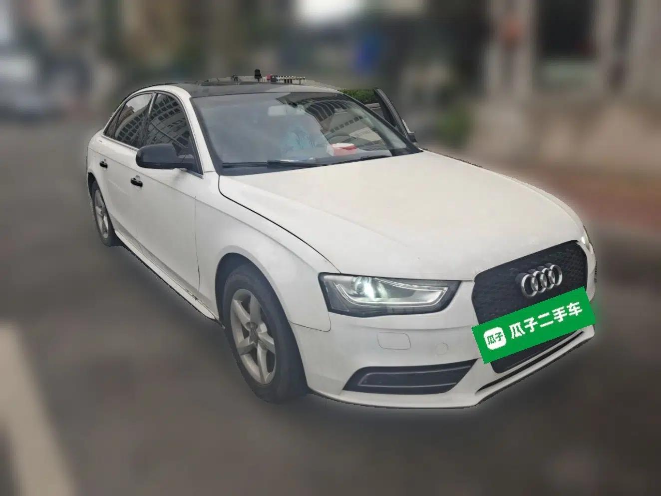 Audi A4L 2013 35 TFSI Automatic Standard Model — миниатюра 3
