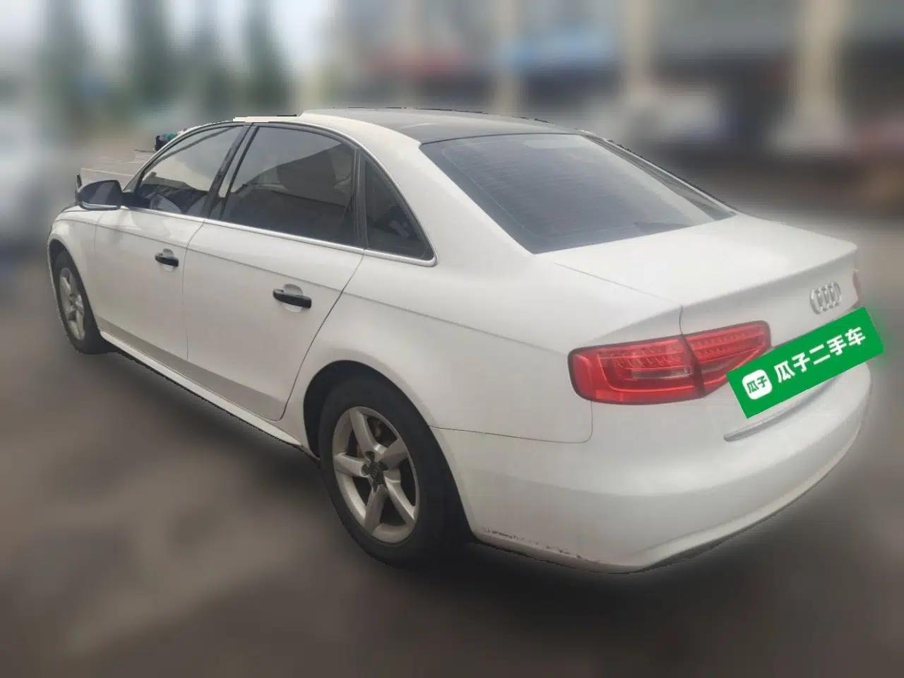 Audi A4L 2013 35 TFSI Automatic Standard Model — миниатюра 4