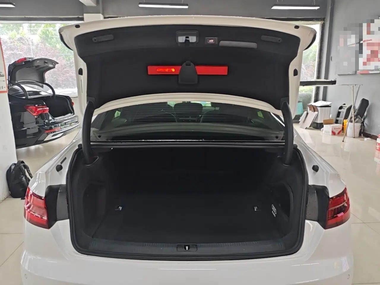 Audi A4L 2019 40 TFSI Ambition China VI — миниатюра 22