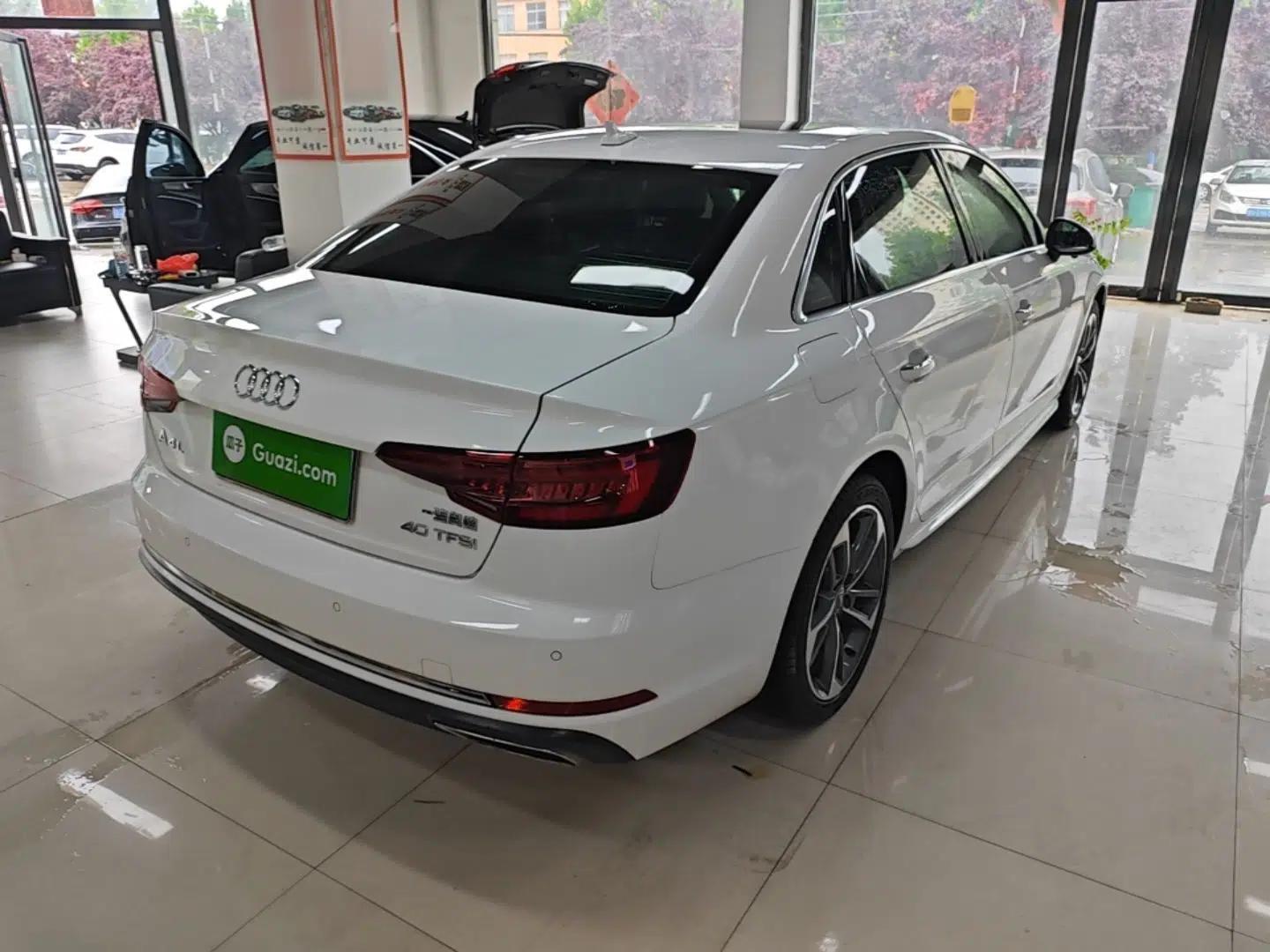 Audi A4L 2019 40 TFSI Ambition China VI — миниатюра 6