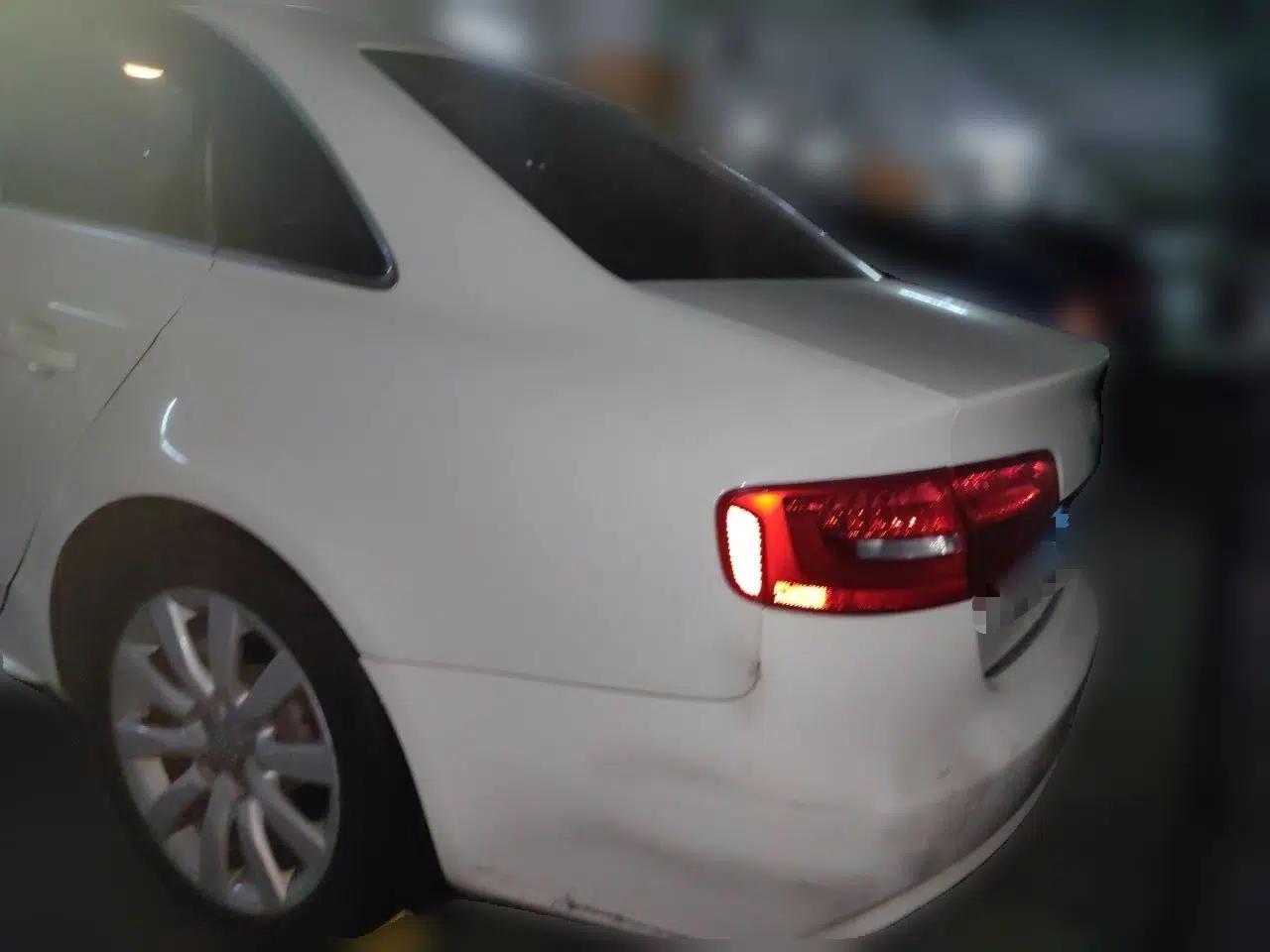 Audi A4L 2013 35 TFSI Automatic Standard Model — миниатюра 4