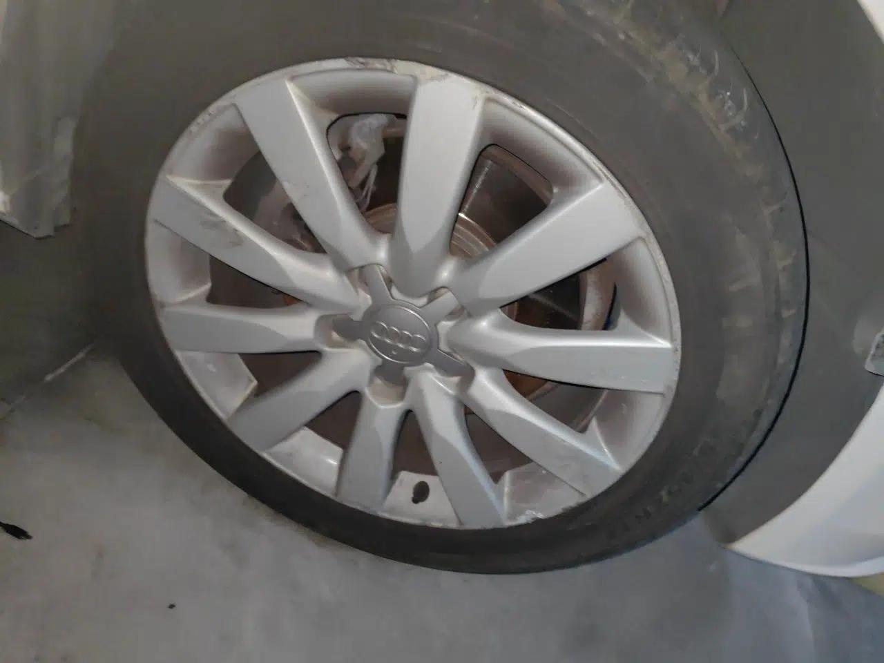 Audi A4L 2013 35 TFSI Automatic Standard Model — миниатюра 8