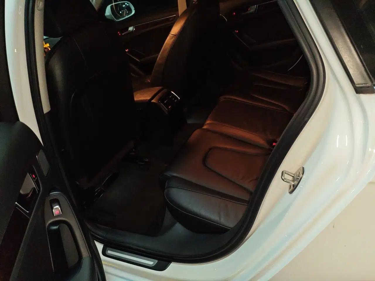 Audi A4L 2015 35 TFSI Automatic Comfort Model — миниатюра 17