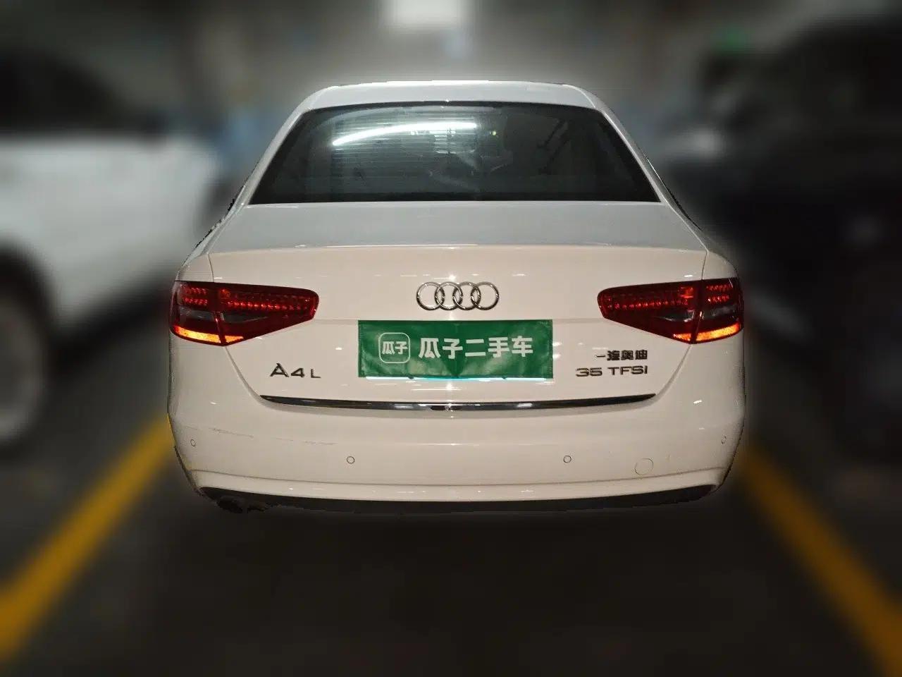 Audi A4L 2015 35 TFSI Automatic Comfort Model — миниатюра 5