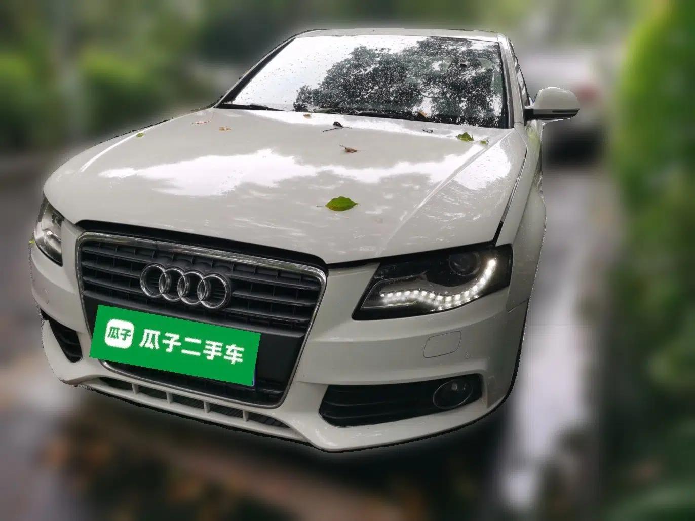 Audi A4L 2012 2.0 TFSI automatic standard version — миниатюра 1