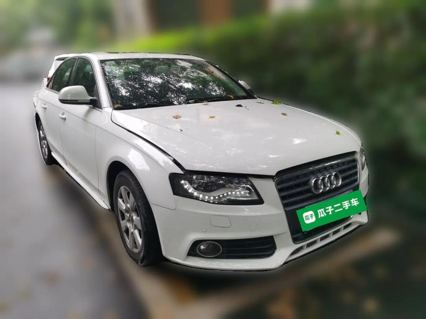 Audi A4L 2012 2.0 TFSI automatic standard version — миниатюра 3