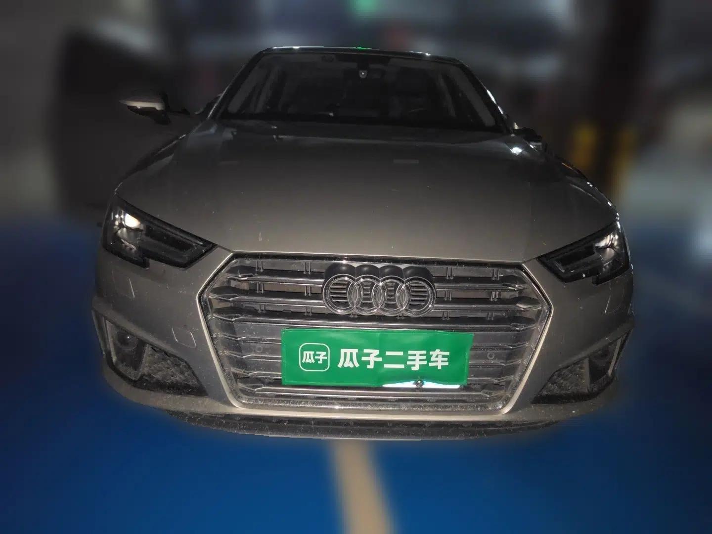 Audi A4L 2019 40 TFSI Fashion Edition China VI Emission Standard — миниатюра 2