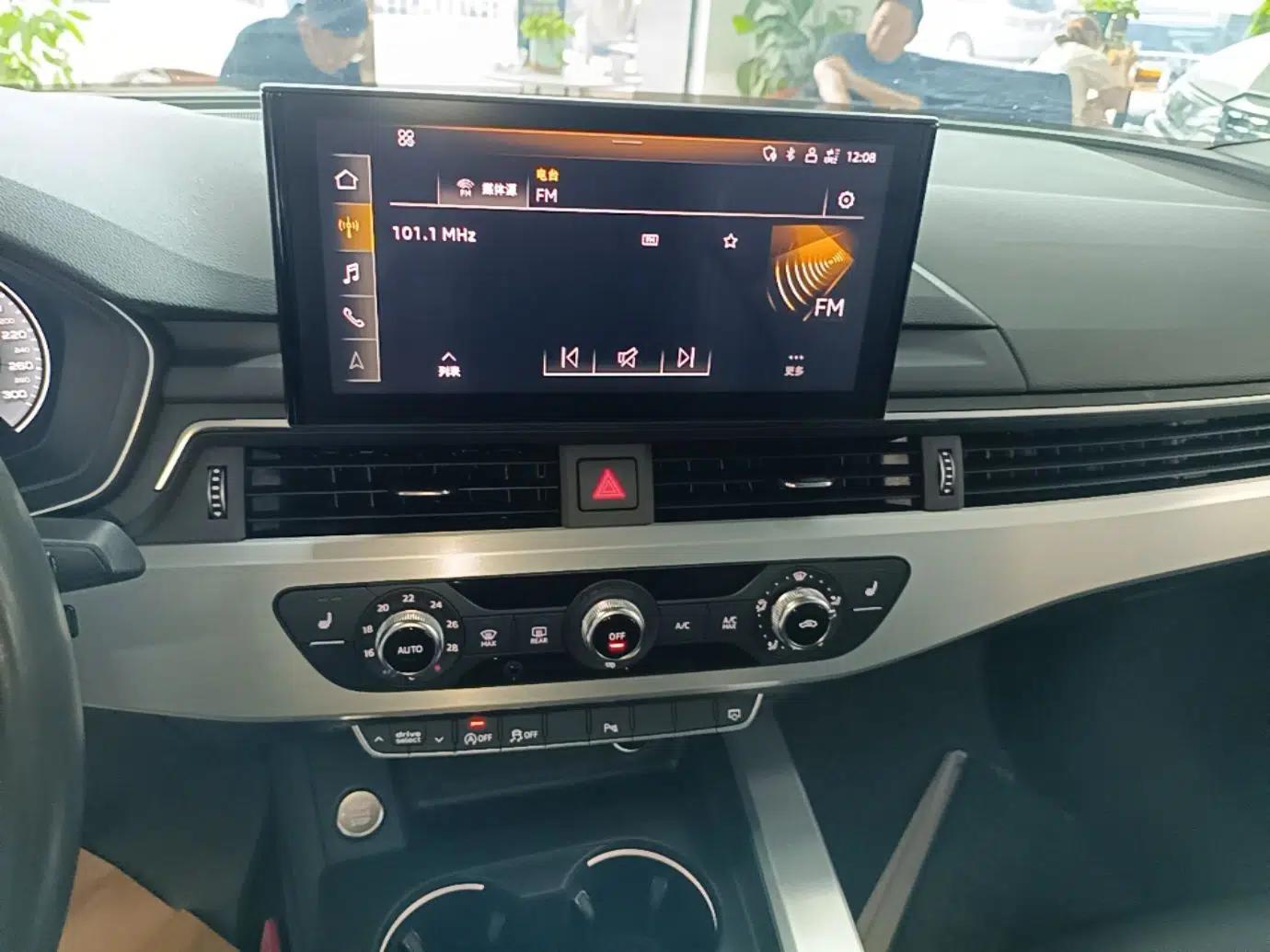 Audi A4L 2020 40 TFSI Fashion Dynamic Model — миниатюра 15