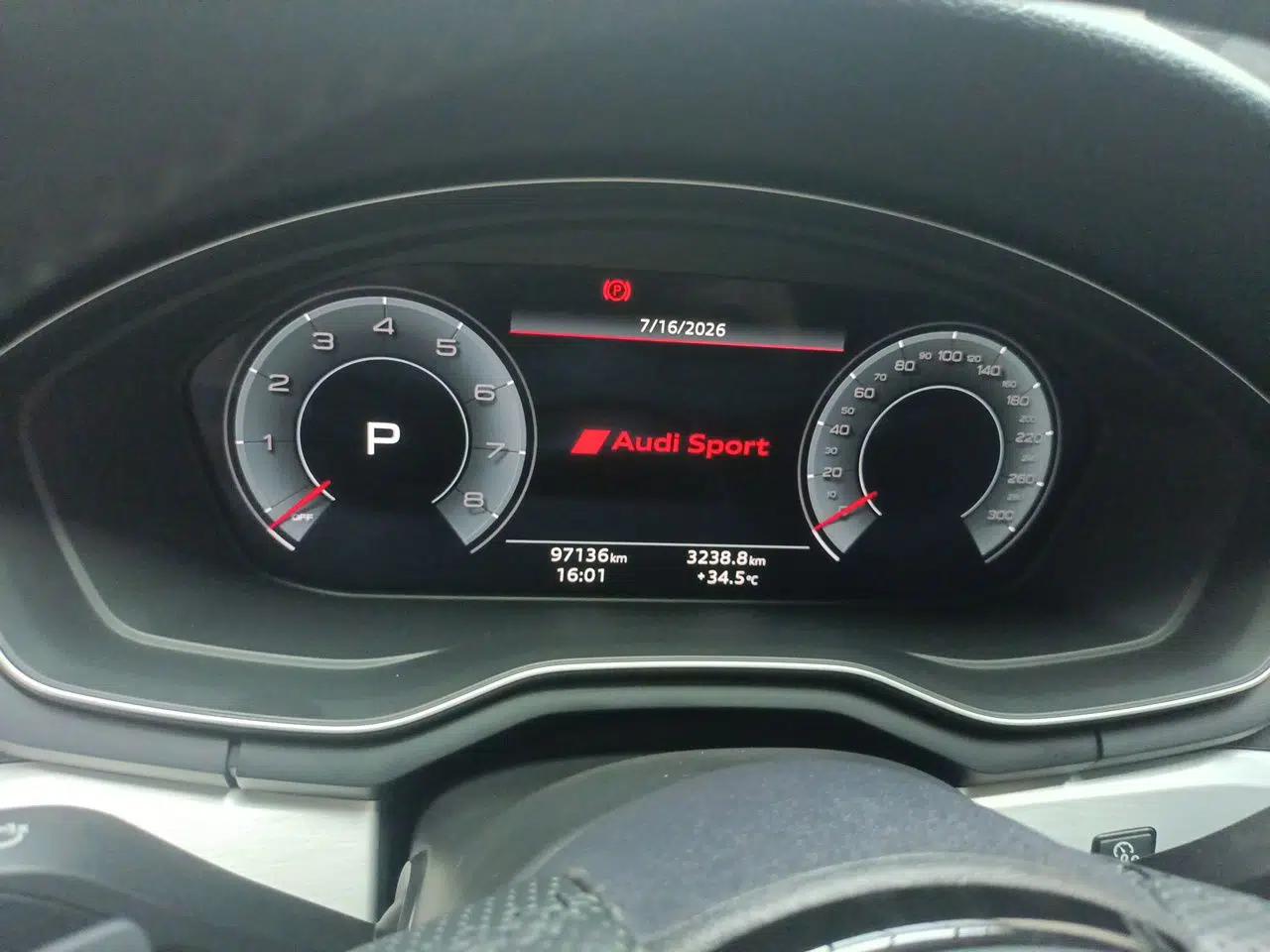 Audi A4L 2022 40 TFSI Fashion Dynamic Model — миниатюра 11