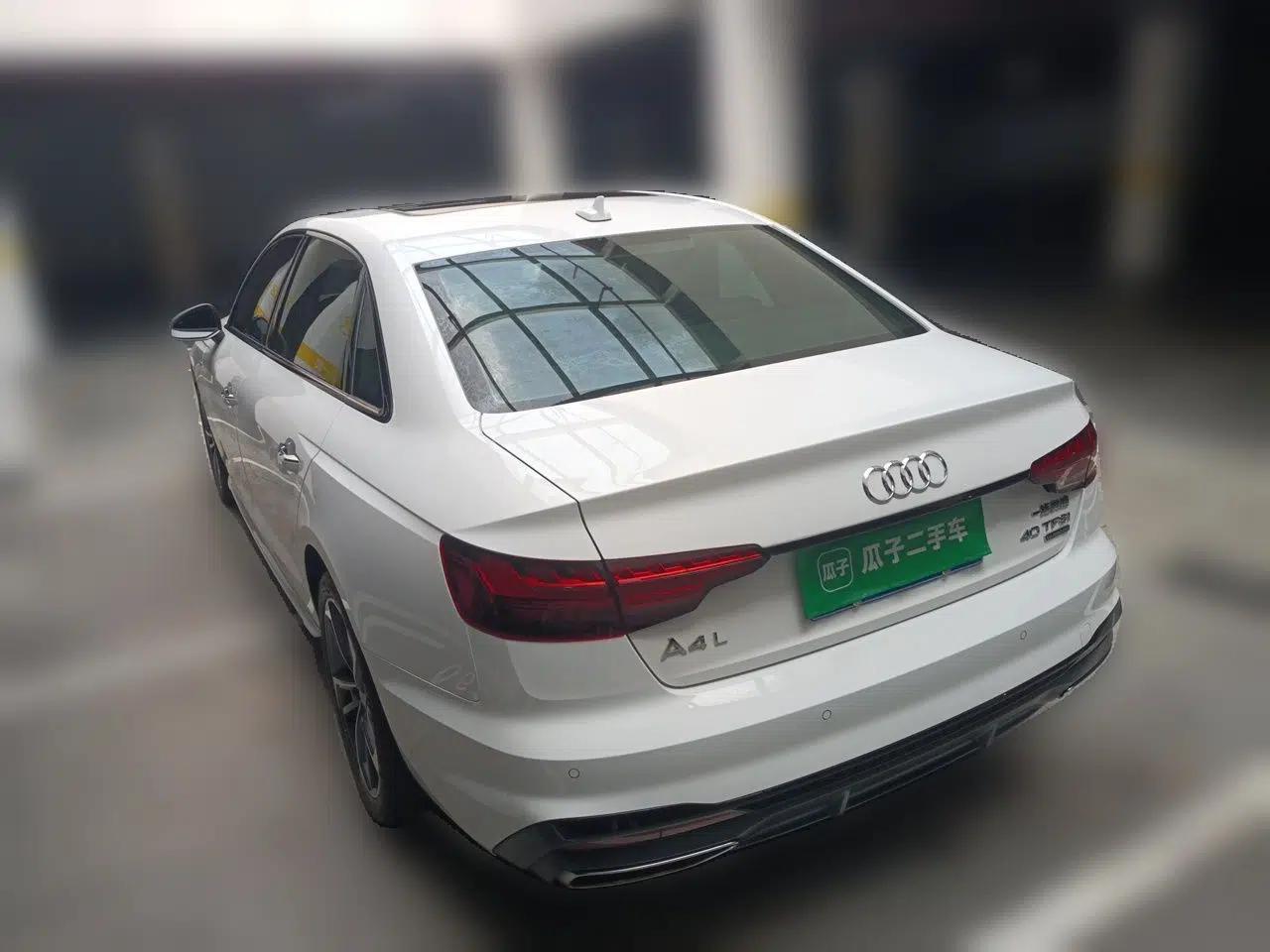 Audi A4L 2022 40 TFSI Fashion Dynamic Model — миниатюра 4